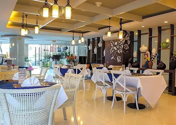 Natya Hotel 3*